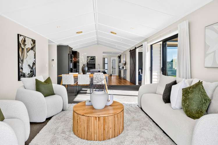 34 Alan Livingston Drive Cambridge_5