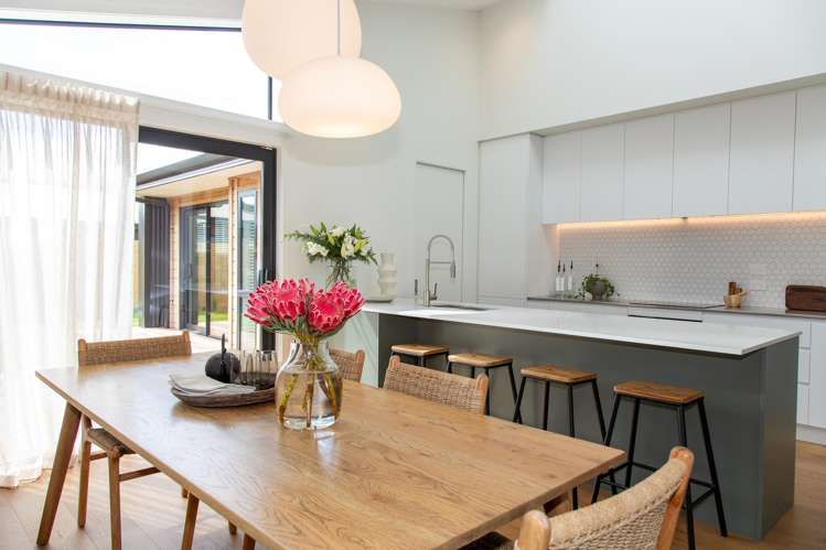 3 Pinn Street Lake Hawea_3