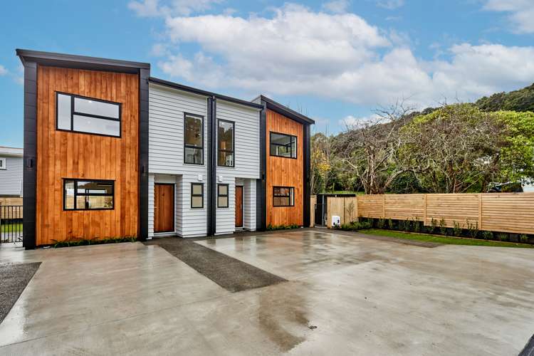 1/24 Bull Avenue Wainuiomata_14