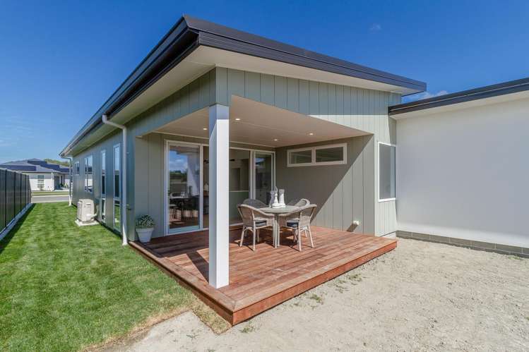 94 Pelorus Avenue Poraiti_12