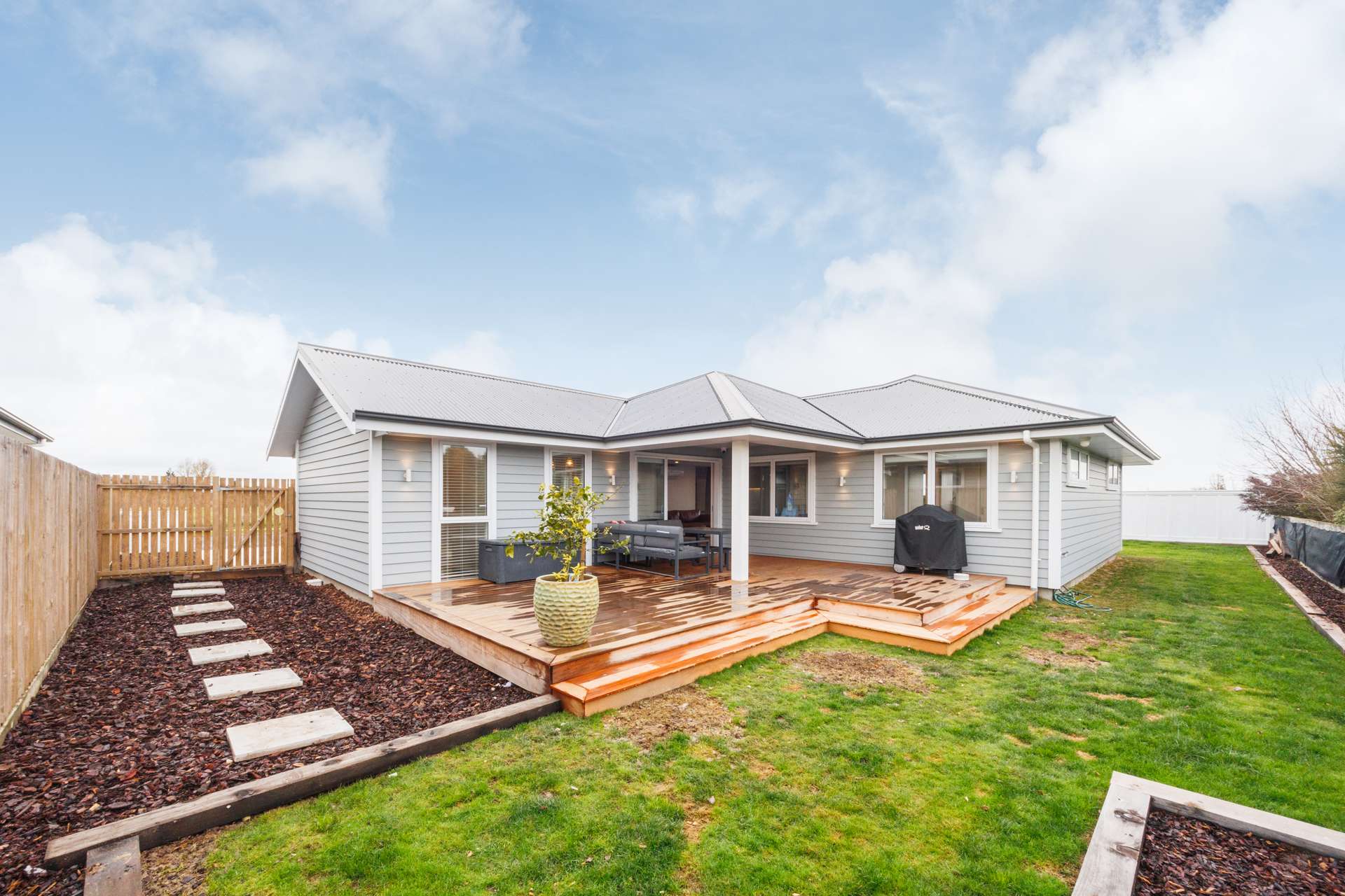 89 Churcher Street Feilding_0