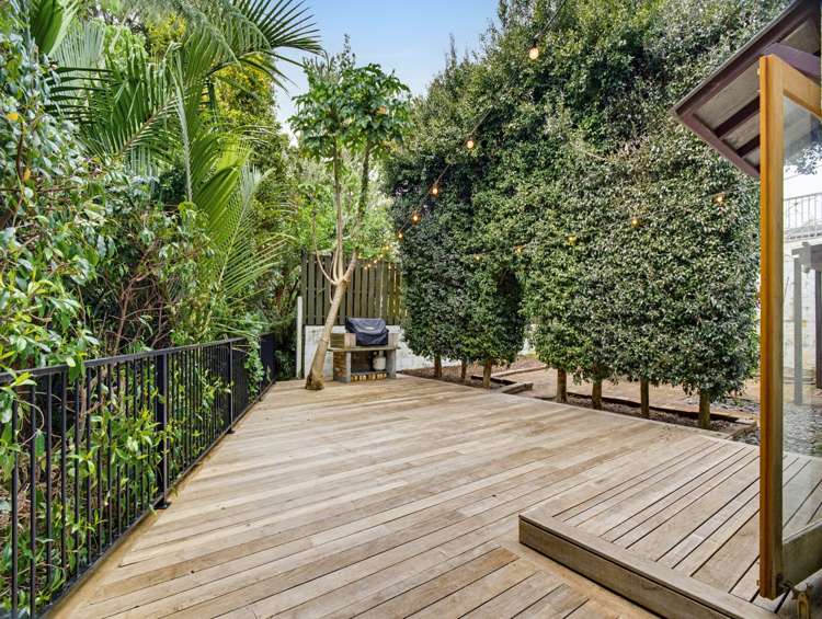 14B South Lynn Road Titirangi_17