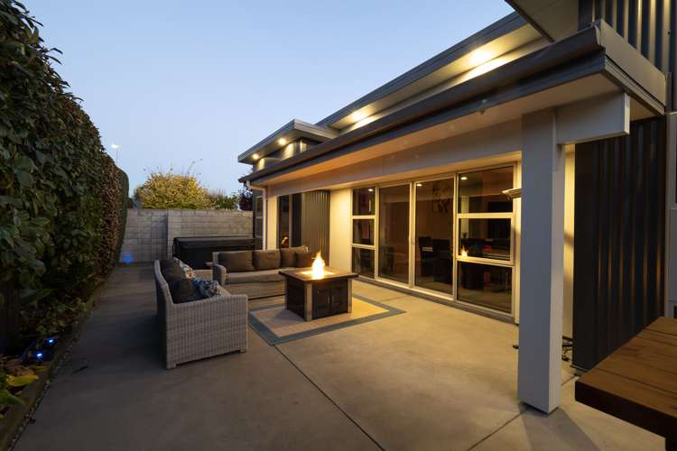 27 Geoff Geering Drive Netherby_22