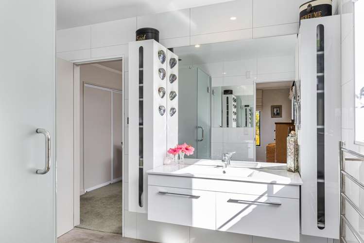 28 Elisha Drive Witherlea_15