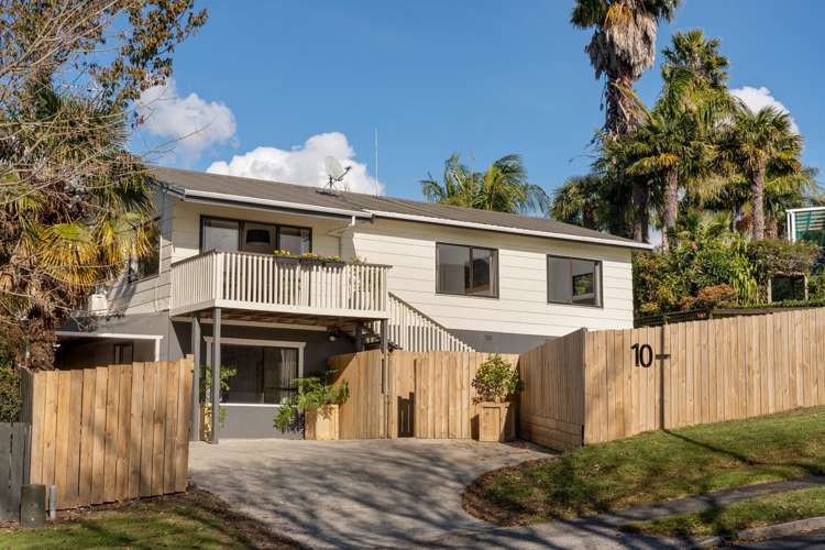 10 James Cook Drive_0