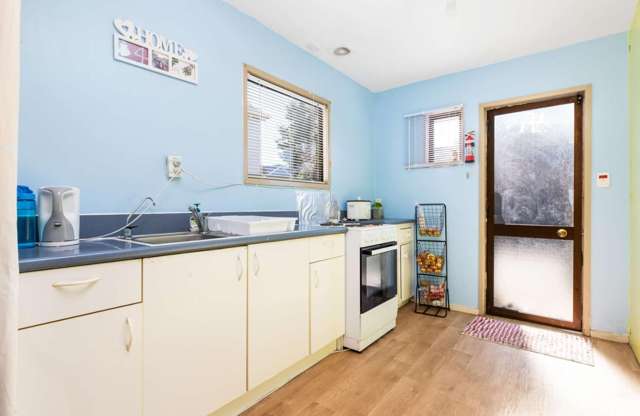 3/11 Burns Street 1551_1