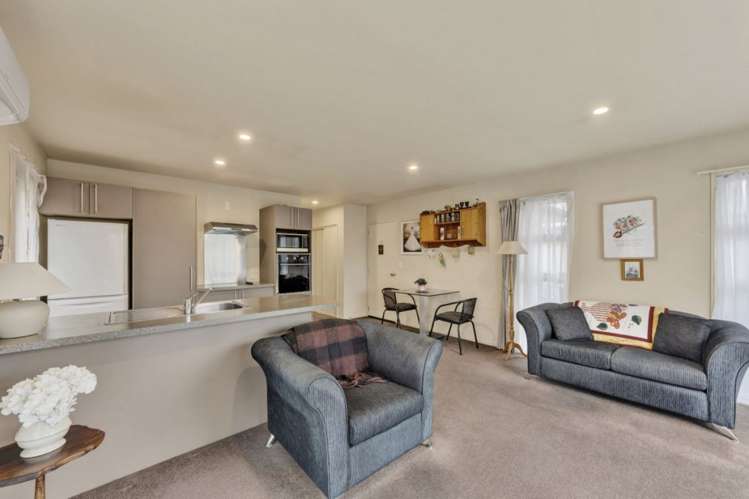 20 Woodham Courts_3