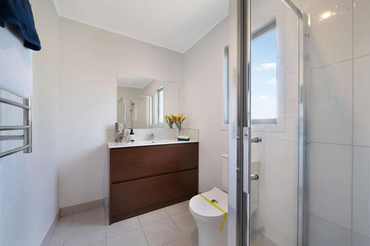 48A Beaubank Road Kelston_11