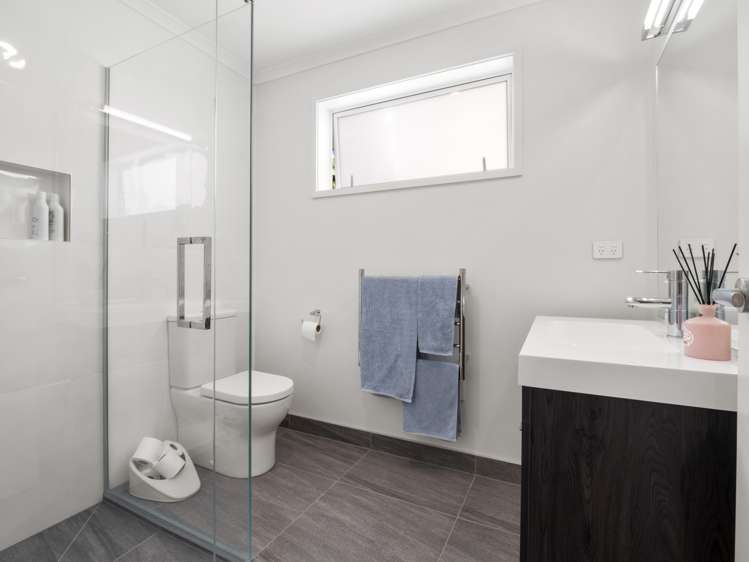 60a Walton Street Red Beach_26