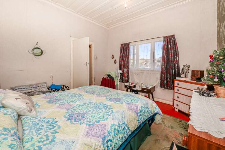 53 Totara Street Ravensbourne_3