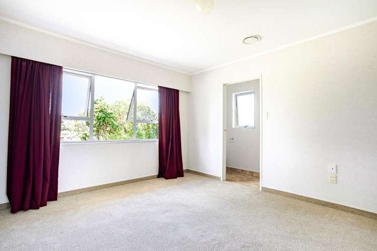 208 Adelaide Road Dannevirke_14