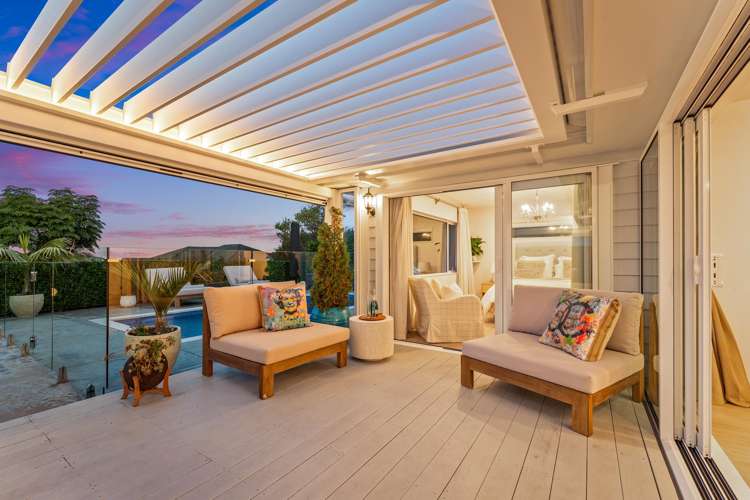 24 Woodridge Drive Stanmore Bay_8