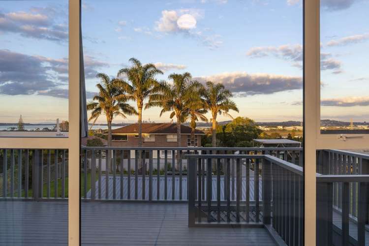 229 Te Atatu Road Te Atatu South_18