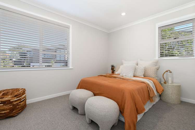 24 Warwick Place Brookfield_19