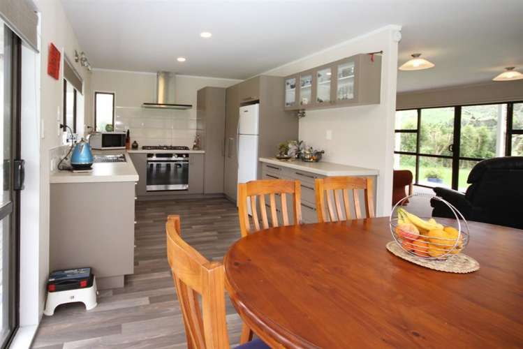 529 Golden Valley Road Waihi_6