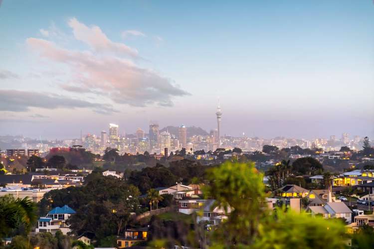 2/5 Marama Street Castor Bay_8