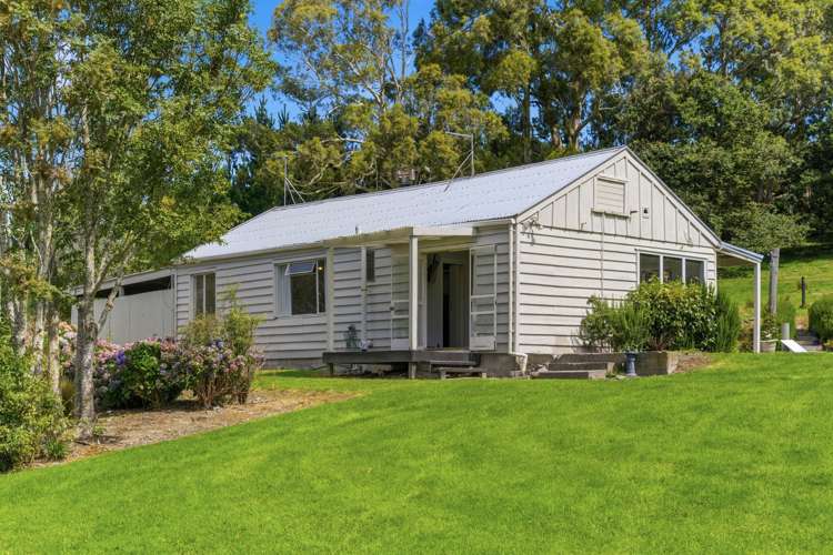 103 Sladdens Bush Road Coopers Creek_1