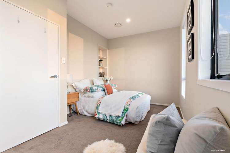 2/69 Lake Road Devonport_6