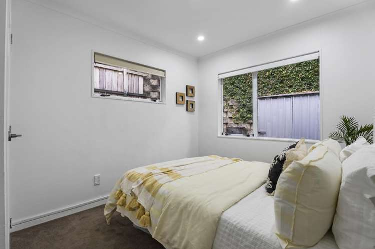 1/33 Brooke Road Red Hill_18