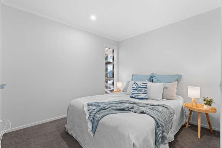 3 Azara Way Wigram_14