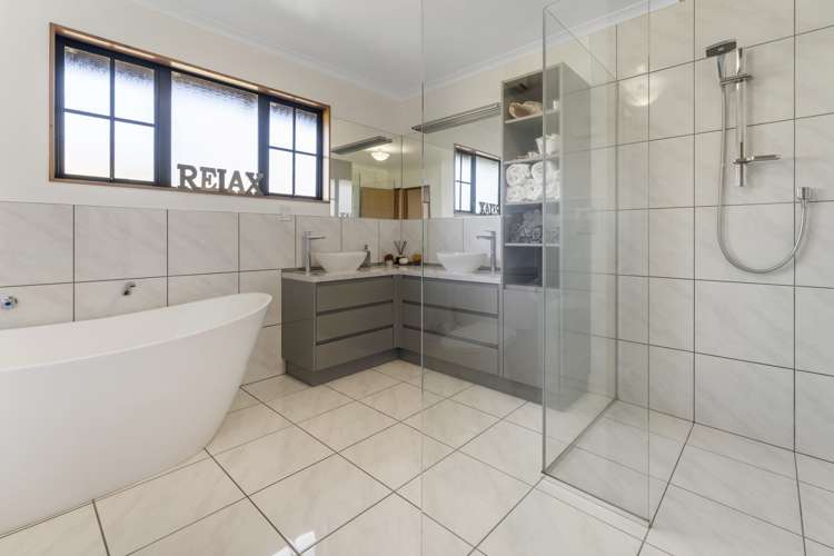 245 The Coastal Highway Redwood Valley_5