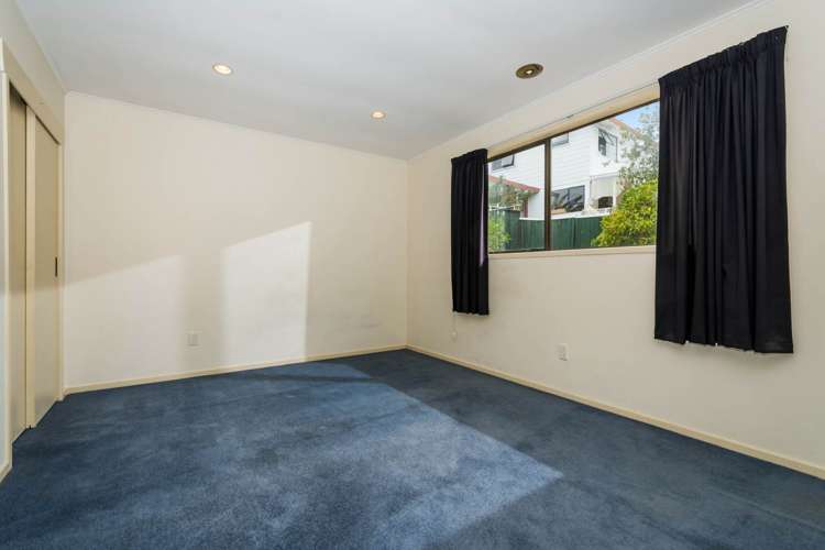 24 Weetman Drive Browns Bay_11