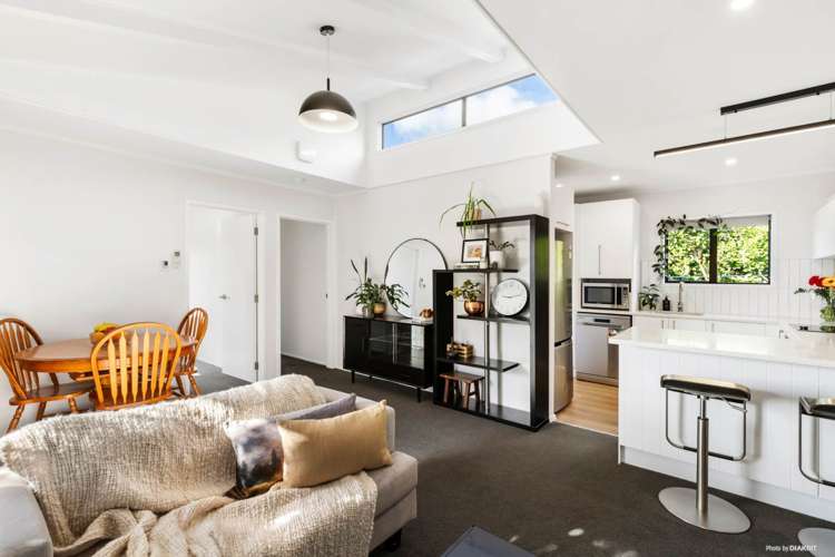 7b Edgewater Parade Waiuku_1