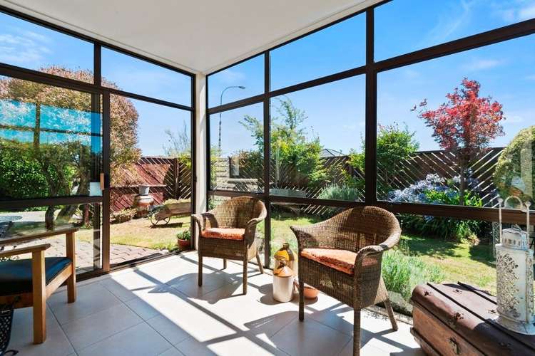 5 Sheraton Place Redwood_3