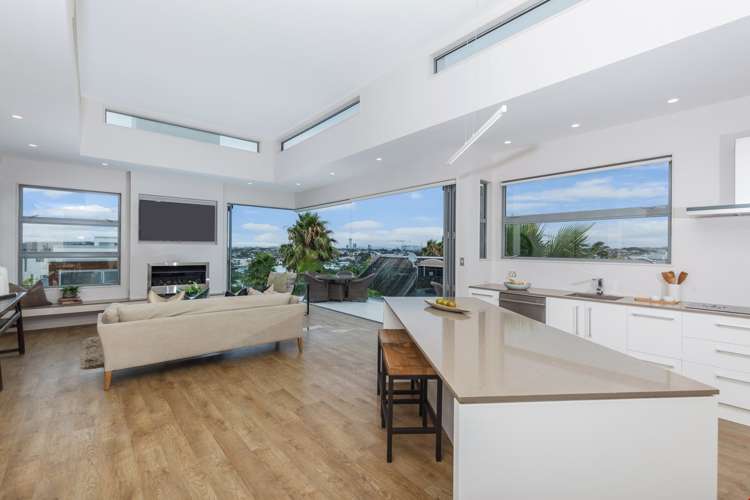 6 Marama Street Castor Bay_9