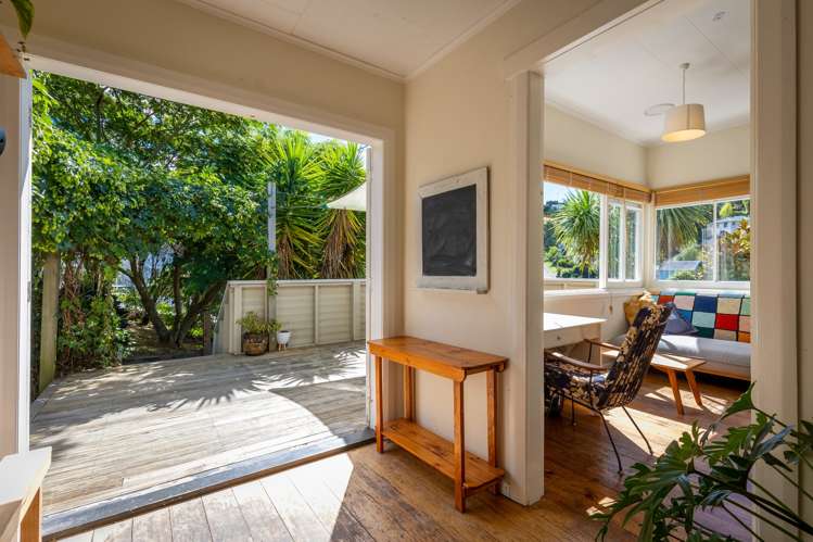 65 Montreal Road Toi Toi_5