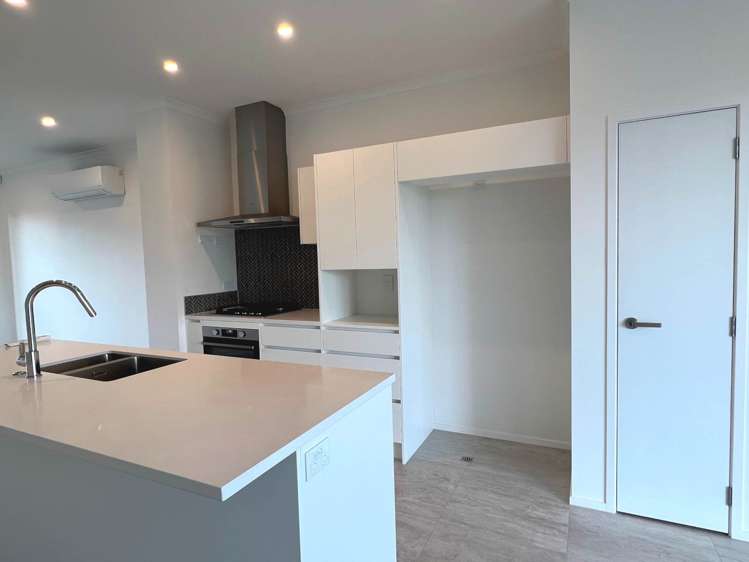 70 Nugget Avenue Hobsonville_2