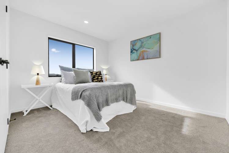 4 Sagitta Drive Flat Bush_21
