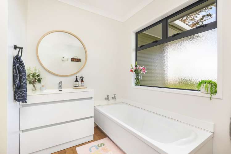 1309 Hetherington Road Ruawaro_13