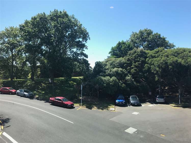 8/29 George Street Newmarket_5
