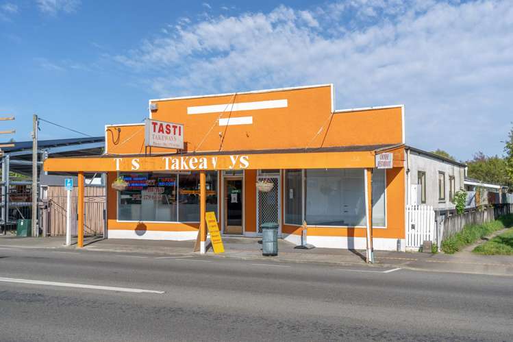 158 High Street North Carterton_3