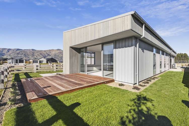 146 Burdon Loop Lake Hawea_1