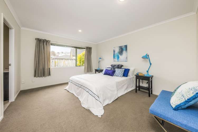 1 Yarrow Lane Papakura_5