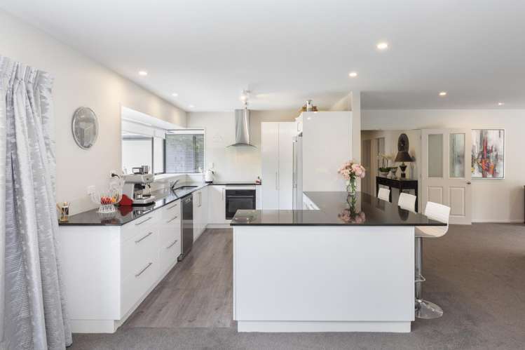 19 Regents Park Drive Casebrook_6