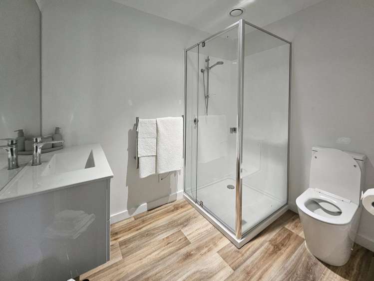 Unit 6, 15 Keehan Drive Hilltop_5