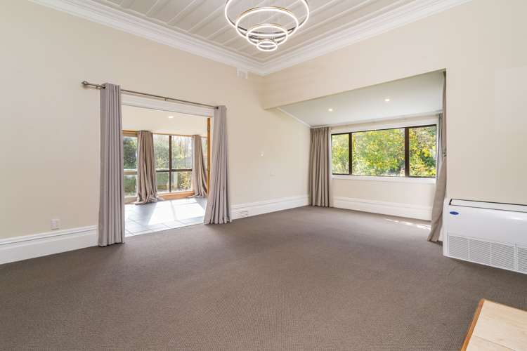 17 Dunedin-Waitati Road Dalmore_6