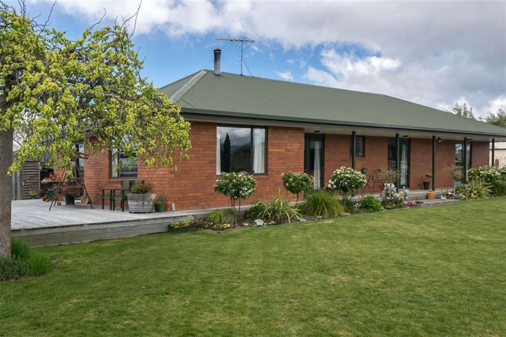 17 Temple Mews Renwick_0