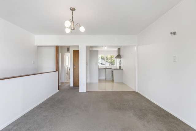 2/44 Campbell Road Onehunga_2