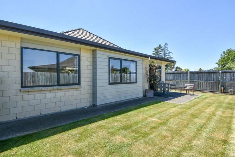 7 Ashmore Park Road Carterton_17