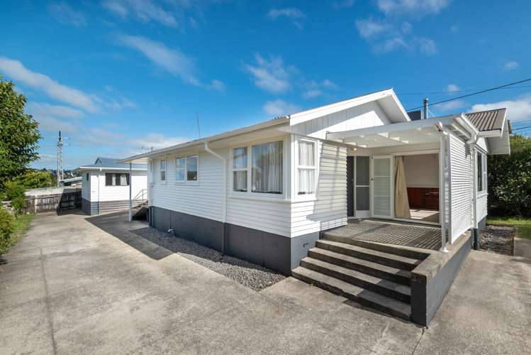 199 Chivalry Road Glenfield_1