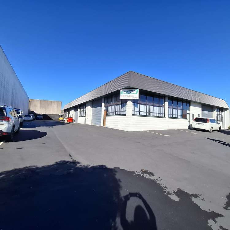 2/10 Mihini Road Henderson_2