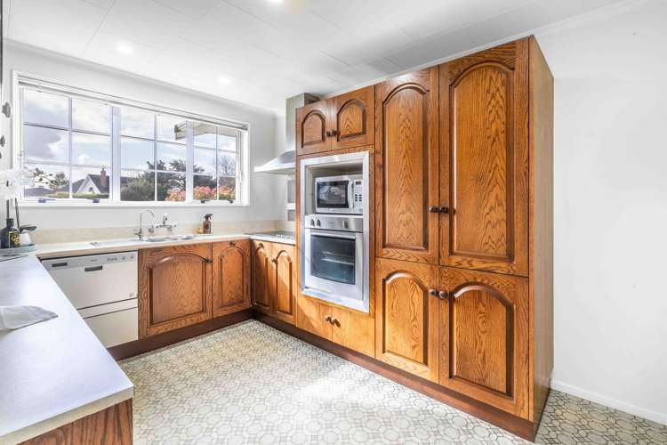 494 Queens Drive Rosedale_6