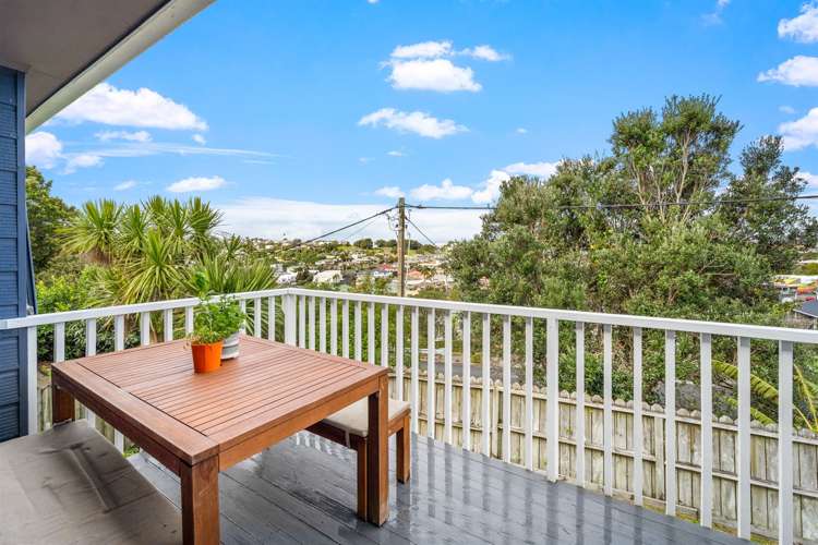 44 Penton Road Stanmore Bay_5