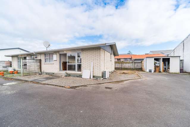 23/135 Ferguson Street West End_1