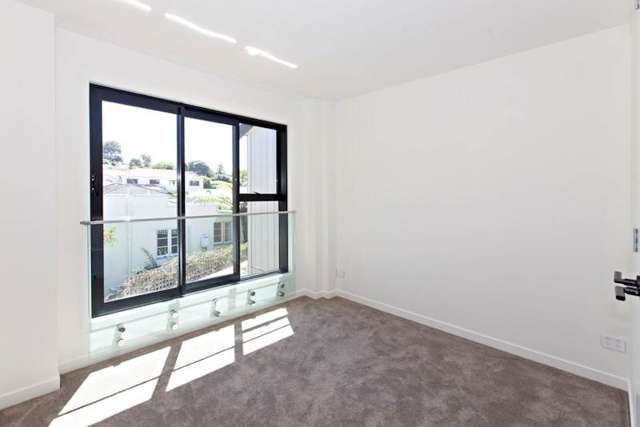 43c Empire Road Epsom_2