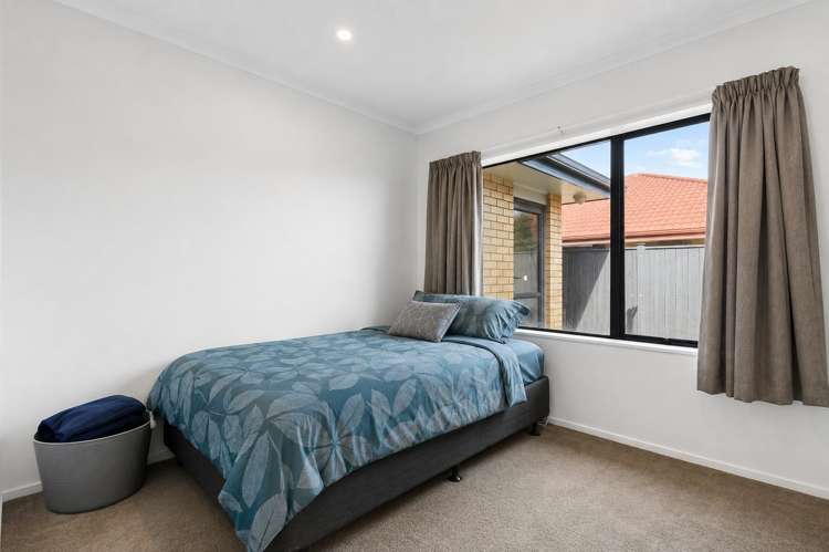 34 Sandwick Drive Weymouth_10